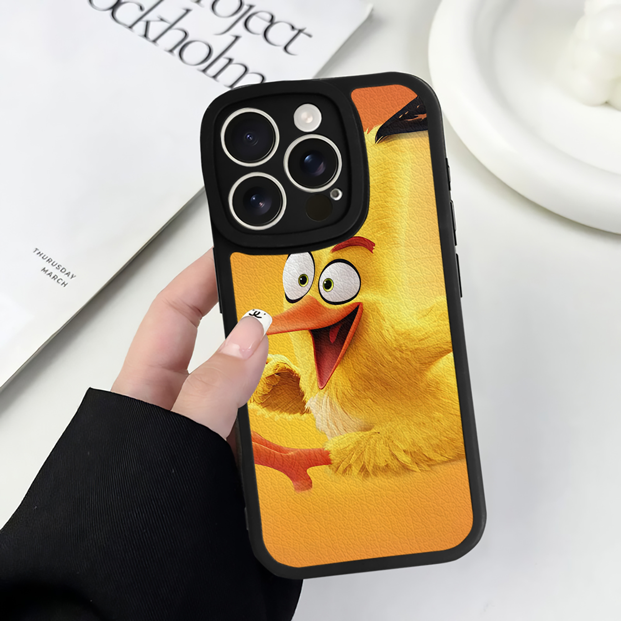 （画像用） Angry Birds アングリーバード 【iPhone 16シリーズ対応】シリコンスマホケース（レザー調） 材質：シリコン